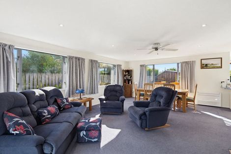 Photo of property in 9 King Street, Doyleston, 7682