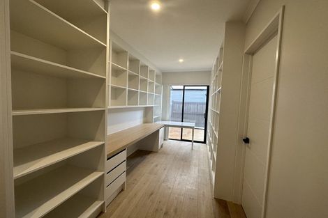 Photo of property in 2 Crompton Place, Orewa, 0931