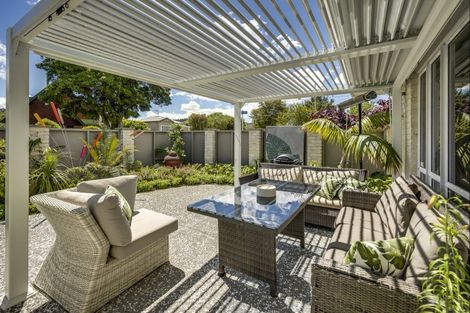 Photo of property in 2 Fern Grove, Taradale, Napier, 4112
