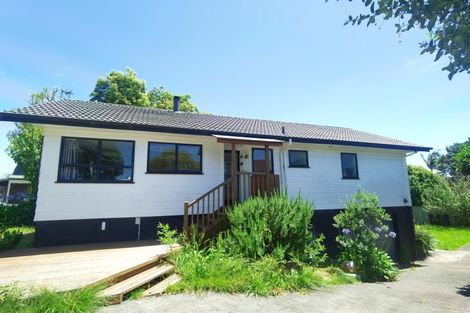 Photo of property in 94 Hutchinsons Road, Bucklands Beach, Auckland, 2014