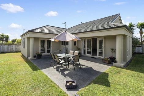 Photo of property in 12 Washington Parade, Milson, Palmerston North, 4414