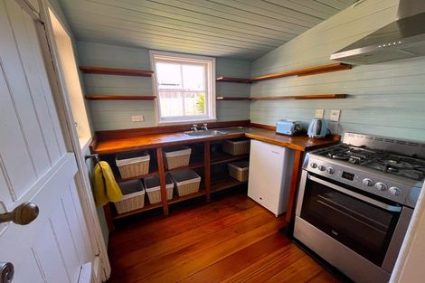 Photo of property in 18 Normanby Street, Newtown, Wellington, 6021