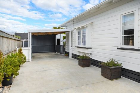 Photo of property in 5a Camden Street, Feilding, 4702