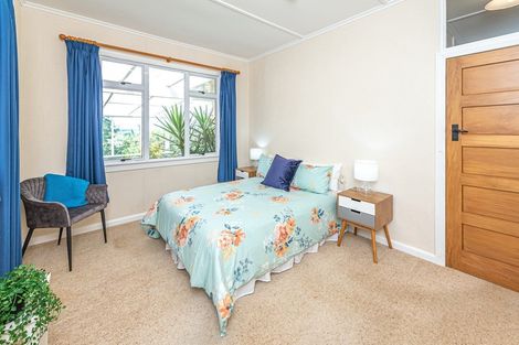 Photo of property in 6 Bristow Street, Saint Johns Hill, Whanganui, 4501