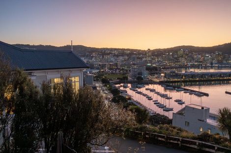 Photo of property in 48 Mcfarlane Street, Mount Victoria, Wellington, 6011