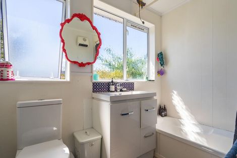 Photo of property in 26 Allen Road, Raumati Beach, Paraparaumu, 5032