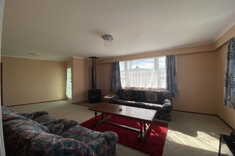 Photo of property in 9 Short Street, Waitara, 4320