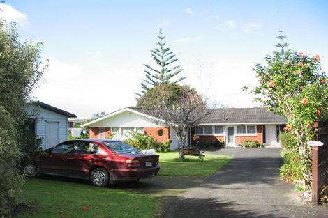 Photo of property in 16 Wanaka Place, Pakuranga Heights, Auckland, 2010