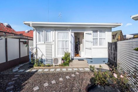 Photo of property in 2/41 Turret Road, Tauranga South, Tauranga, 3112
