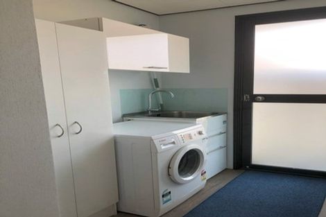 Photo of property in 5 Longstead Avenue, Papamoa Beach, Papamoa, 3118