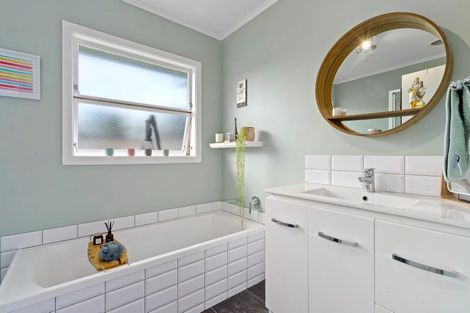 Photo of property in 54 Chaucer Street, Leamington, Cambridge, 3432