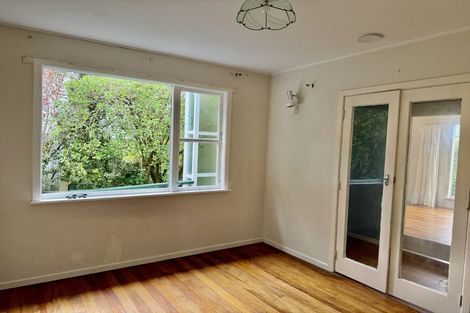 Photo of property in 13 Williamson Way, Karori, Wellington, 6012