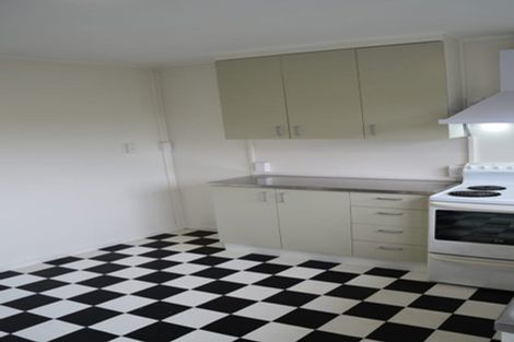 Photo of property in 18/9 Mountain Road, Mount Wellington, Auckland, 1072