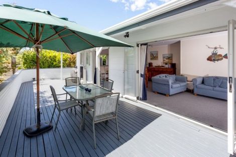 Photo of property in 127 Durrant Drive, Whangamata, 3620