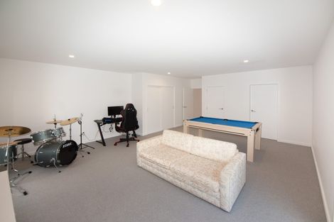 Photo of property in 5 Farnworth Terrace, Churton Park, Wellington, 6037