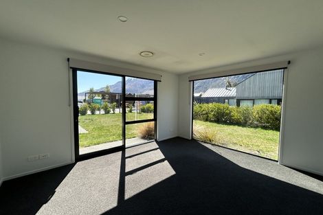 Photo of property in 25 Glenfiddich Road, Jacks Point, Queenstown, 9371