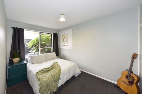Photo of property in 2/50 Valecrest Avenue, Parklands, Christchurch, 8083
