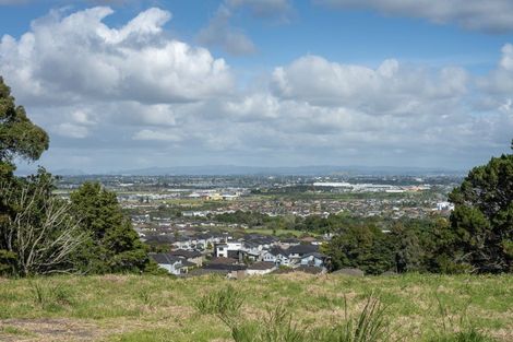 Photo of property in 542 Ormiston Road, Flat Bush, Auckland, 2576