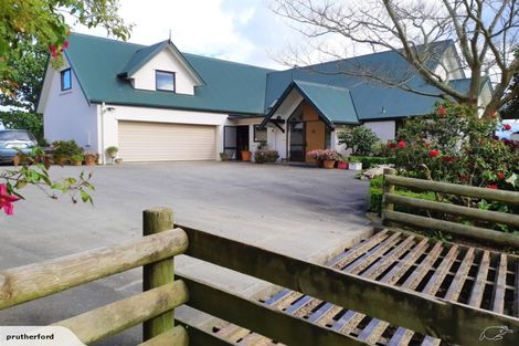 Photo of property in 464 Masterton-castlepoint Road, Te Ore Ore, Masterton, 5886