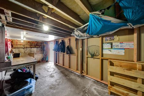 Photo of property in 1 Tiromoana Crescent, Bell Block, New Plymouth, 4312