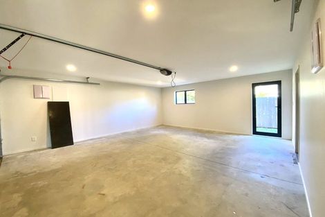 Photo of property in 39c Cutler Street, New Lynn, Auckland, 0600