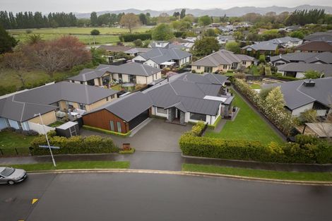 Photo of property in 46 Holiday Drive, Mairehau, Christchurch, 8052