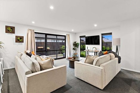 Photo of property in 14 Te Whariki Street, Marshland, Christchurch, 8083