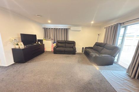 Photo of property in 20 Kutukutu Street, Takanini, 2112