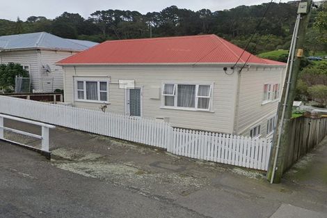 Photo of property in 140 Hanson Street, Newtown, Wellington, 6021
