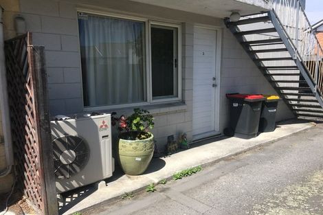Photo of property in 3/27 Whitmore Street, Edgeware, Christchurch, 8013