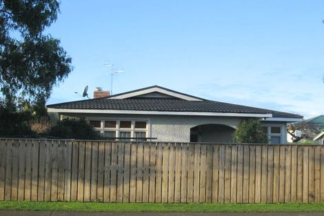 Photo of property in 605 Saint Aubyn Street West, Saint Leonards, Hastings, 4120