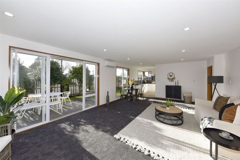 Photo of property in 61 Merrin Street, Avonhead, Christchurch, 8042