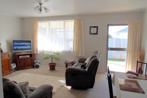 Photo of property in 9 Jupiter Street, Milson, Palmerston North, 4414