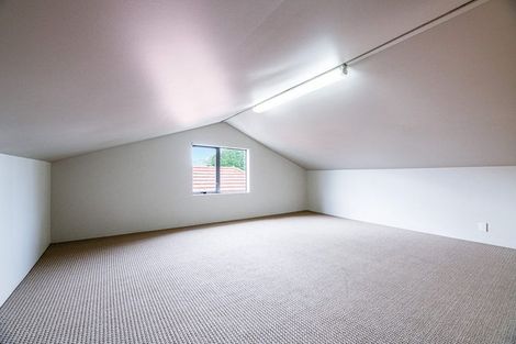 Photo of property in 71 Hutchinson Avenue, New Lynn, Auckland, 0600