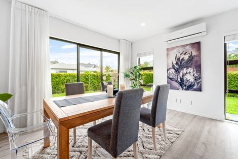Photo of property in 29 Syd Grant Crescent, Orewa, 0931