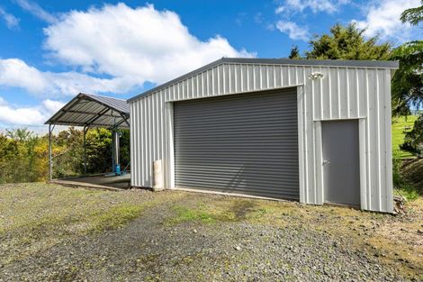 Photo of property in 32 Jeffs Road, Dairy Flat, Albany, 0794