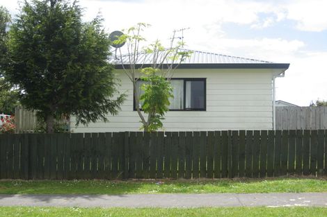 Photo of property in 4/8 Oratu Place, Manurewa, Auckland, 2102