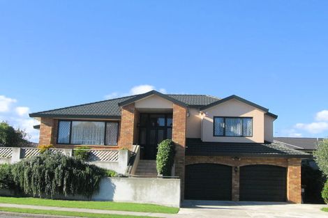 Photo of property in 41 Guildford Drive, Paraparaumu, 5032