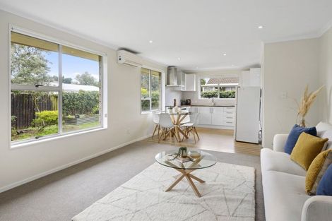 Photo of property in 2/6 Tamarisk Place, Parklands, Christchurch, 8083