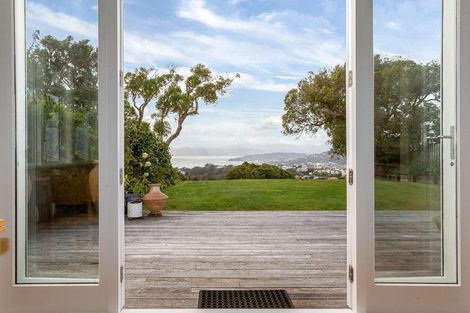 Photo of property in 9 Putnam Street, Northland, Wellington, 6012