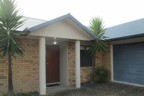 Photo of property in 16b Abergeldie Way, Cambridge, 3434