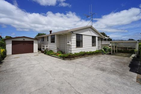 Photo of property in 2 Nyanza Street, Nawton, Hamilton, 3200