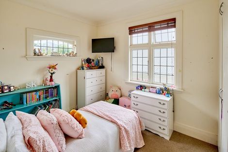 Photo of property in 38 Burrows Avenue, Karori, Wellington, 6012