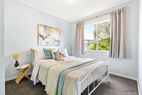 Photo of property in 2/21 Kashmir Road, Glen Eden, Auckland, 0602