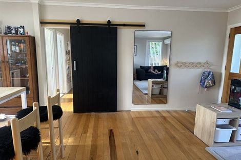 Photo of property in 3 Kamaka Road, Mangere Bridge, Auckland, 2022