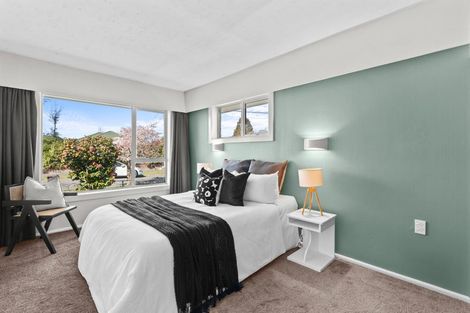 Photo of property in 57 Liverton Crescent, Bishopdale, Christchurch, 8053