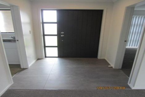 Photo of property in 4 Matawai Puna Drive, Pukekohe, 2120