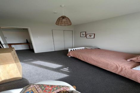 Photo of property in 69 Dunedin Street, Redwood, Christchurch, 8051