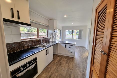 Photo of property in 244 Queen Street, Pukekohe, 2120