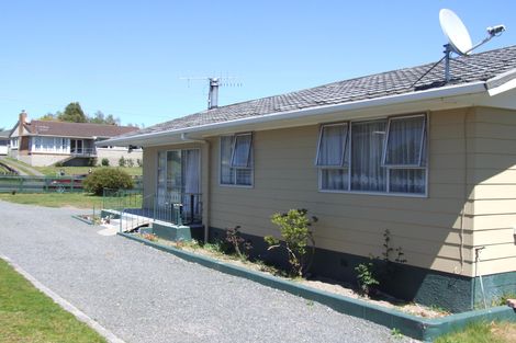 Photo of property in 104 Taharepa Road, Hilltop, Taupo, 3330